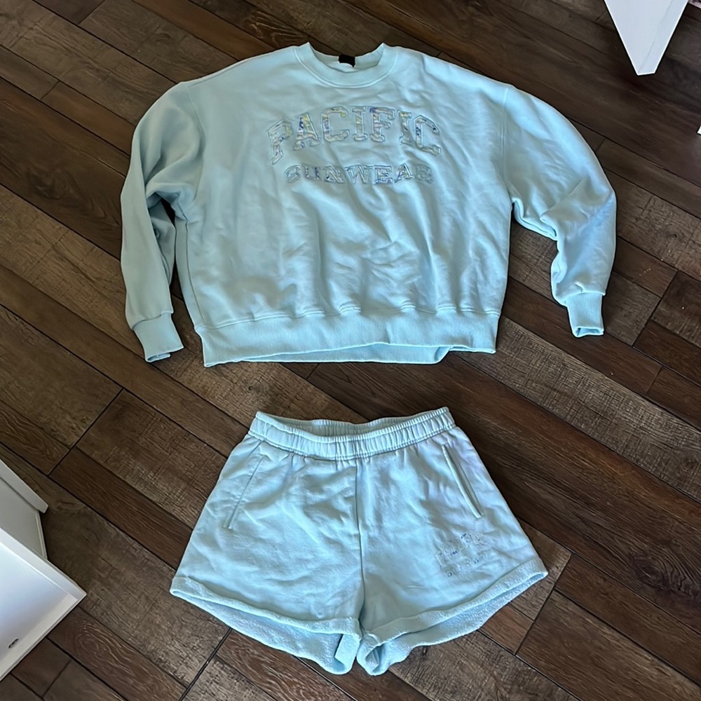 Lounge Set!!